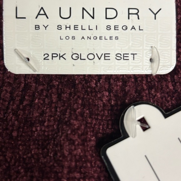 New Laundry Gloves 2 Pairs Set Women’s Maroon & Black Knit Casual Winter Preppy - Picture 5 of 12